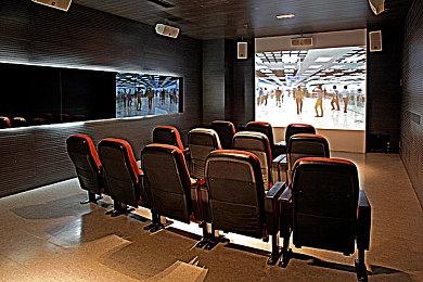 《植物大战僵尸：重植版》新预告 双人合作＆PVP玩法展示